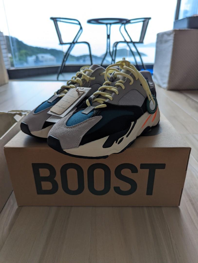 Adidas deals repulse 700