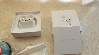 (Category: ) located in . Submitted by deals_tech (Listing ID 1179155667, Image 1). Description: .
