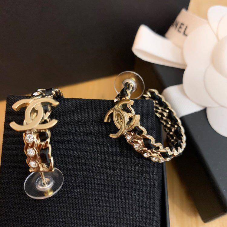 Chanel CC Strass Pearl Drop Earrings (Pierced) SYL1060