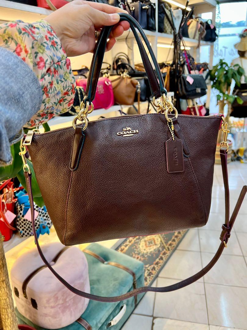 Coach two way sling bag store