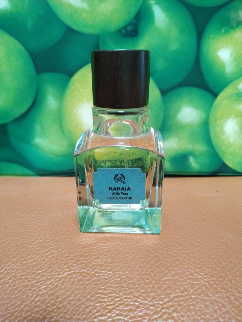 Kahaia on sale white flora