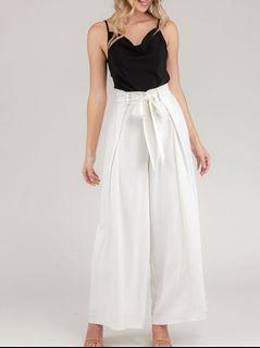 Brand New Women's Wide Leg Pants (Size 14)