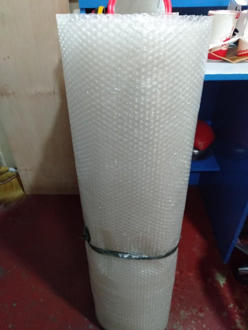 Bubble Wrap 20 & 40 inches (Category: Craft Supplies & Tools) located in Quezon City. Submitted by mf143 (Listing ID 1179262416, Image 1). Description: Bubble Wrap White Per 10m: 20"x10m- 100 40"x10m- 150 Per Roll: 20x100m- 550 40x100m- 870 Pick up Loc: Proj 7QC Same Day pick up or Shipping.