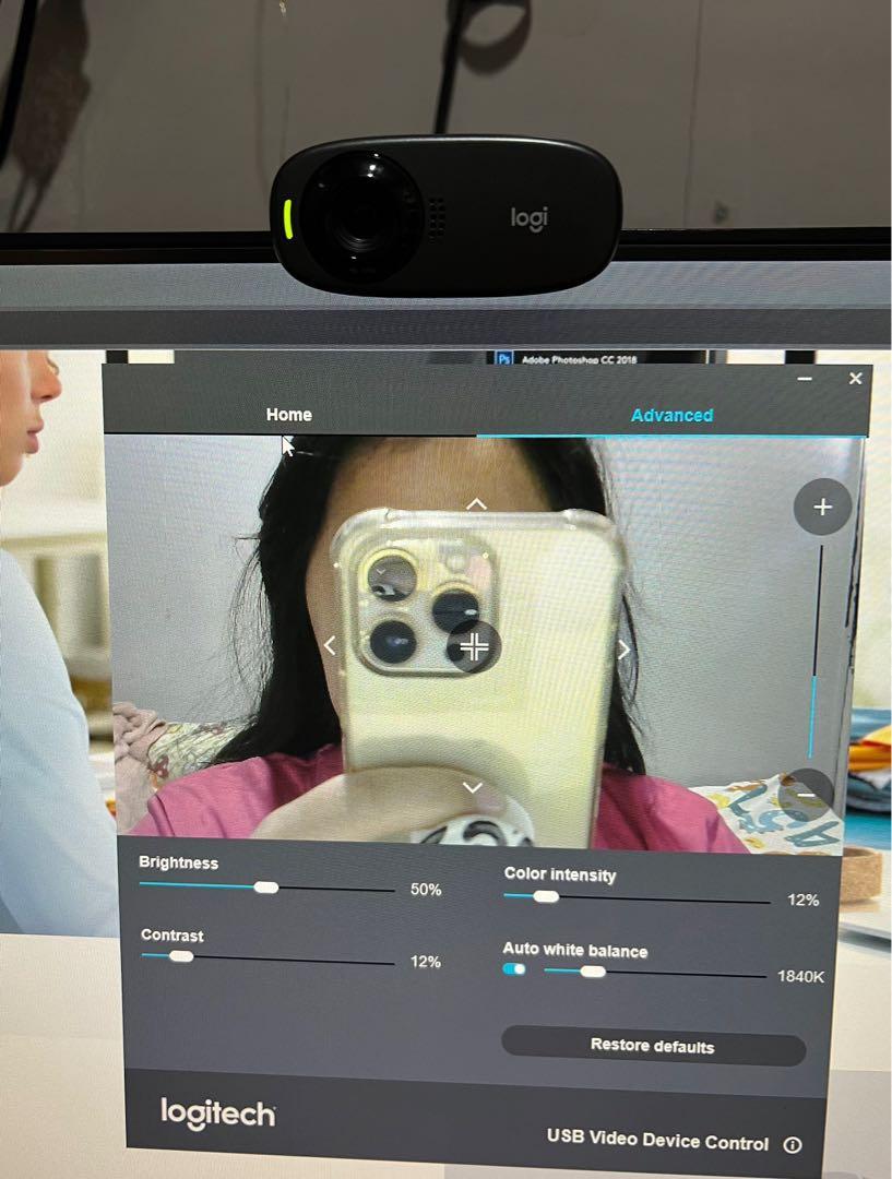 BUNDLE: Logitech C310 HD (720p) Webcam and A4Tech FK13M MicroUSB Numeric Keypad (Category: Webcams) located in Caloocan City. Submitted by imnotjoanna (Listing ID 1155226468, Image 3). Description: BUNDLE - ₱1,150 1. Logitech C310 HD (720p) Webcam HD 720p/30fps webcam for videocalls, streaming, or recording Wide-angle and standard lens options W/ built-in noise-reducing microphone - perfect for people in busy surroundings 9/10 condition w/ signs 