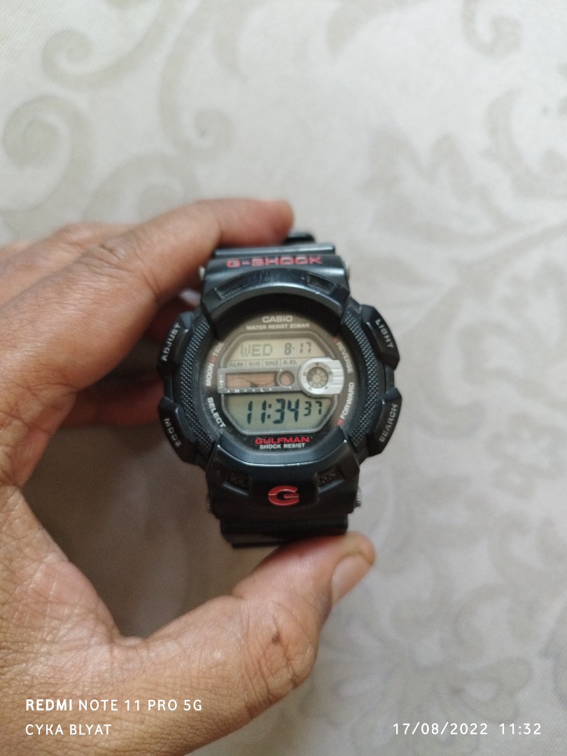 Casio gulfman top