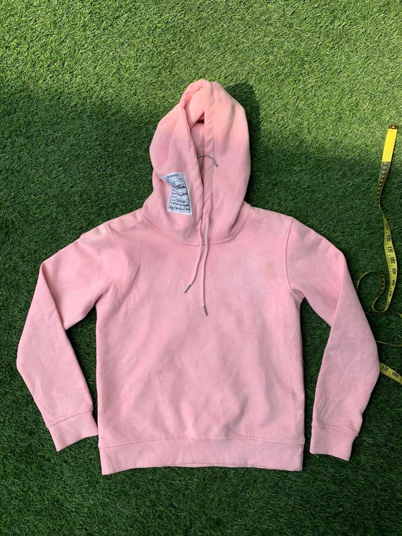 Champion x Vetements