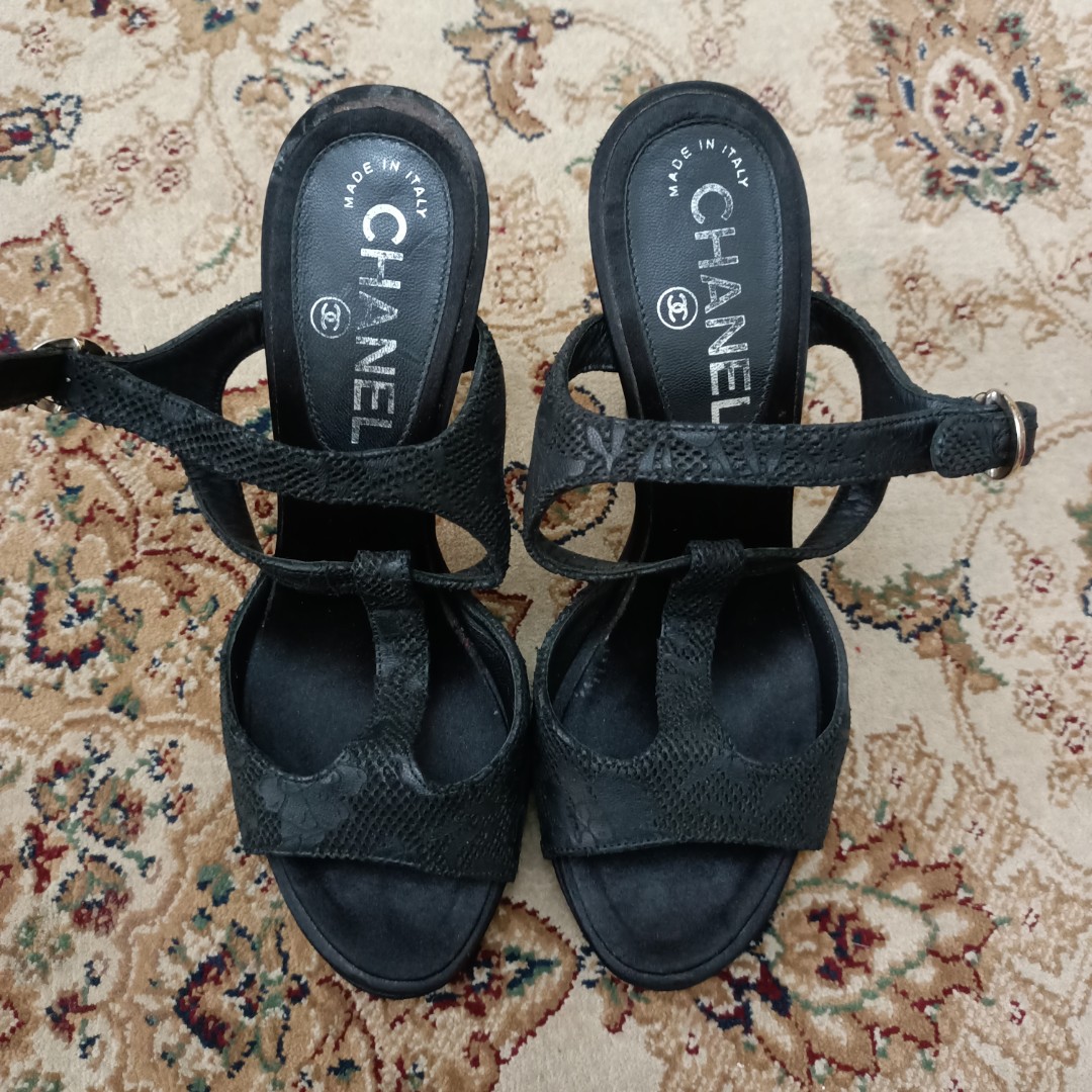 Chanel Shoes, Women's Fashion, Footwear, Heels on Carousell