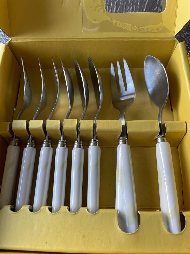 Corelle tea cutlery set, Furniture & Home Living, Kitchenware