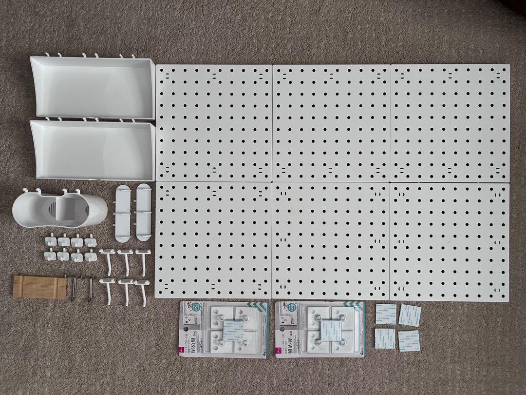 Daiso Peg Board set, Hobbies & Toys, Stationery & Craft, Stationery