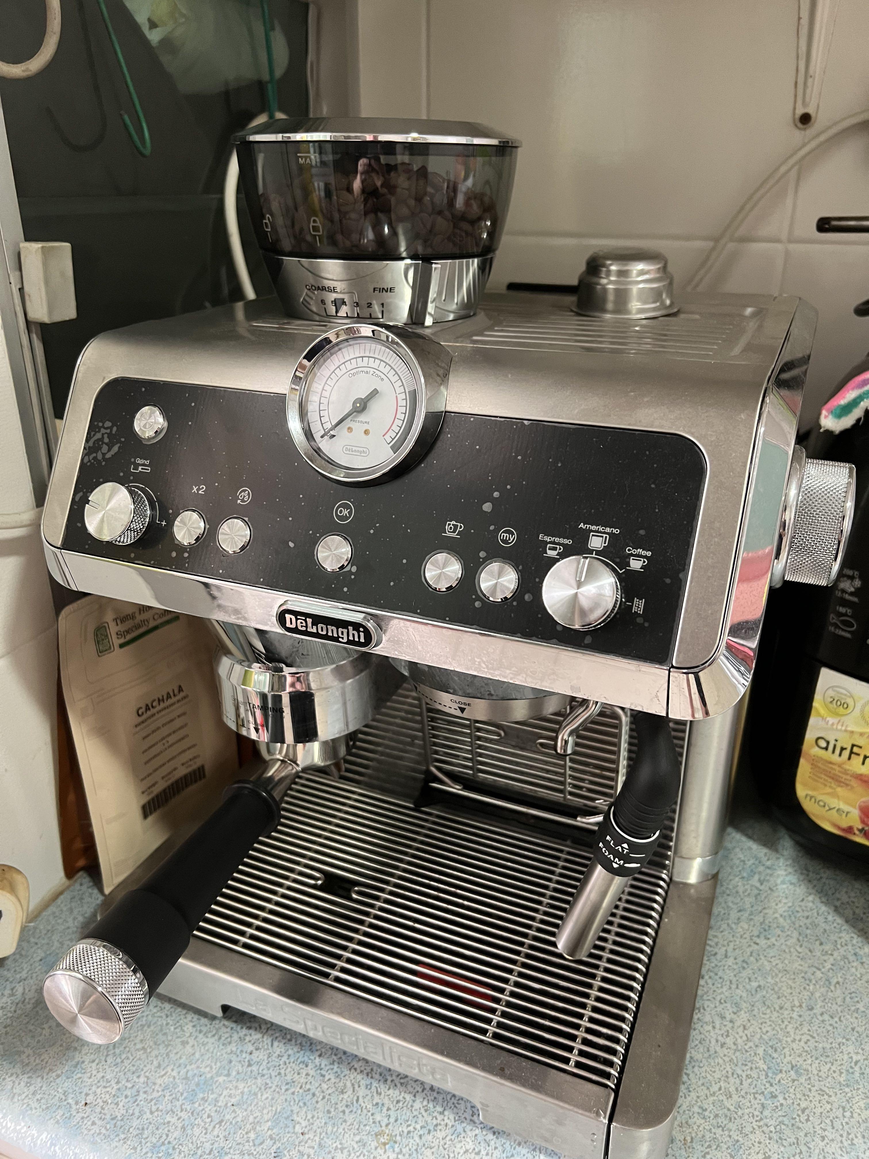 DeLonghi La Specialista Pump Espresso Coffee Machine EC9335, TV & Home