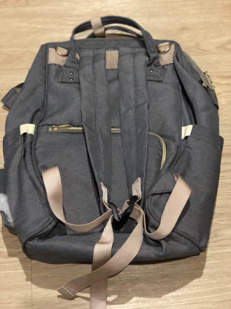 Diaper Backpack (Category: Diaper Bags & Wetbags) located in Catbalogan. Submitted by aimoks (Listing ID 1179175884, Image 2). Description: Bought in Canada No damage / no tarnish in zippers Issues: with stains inside.