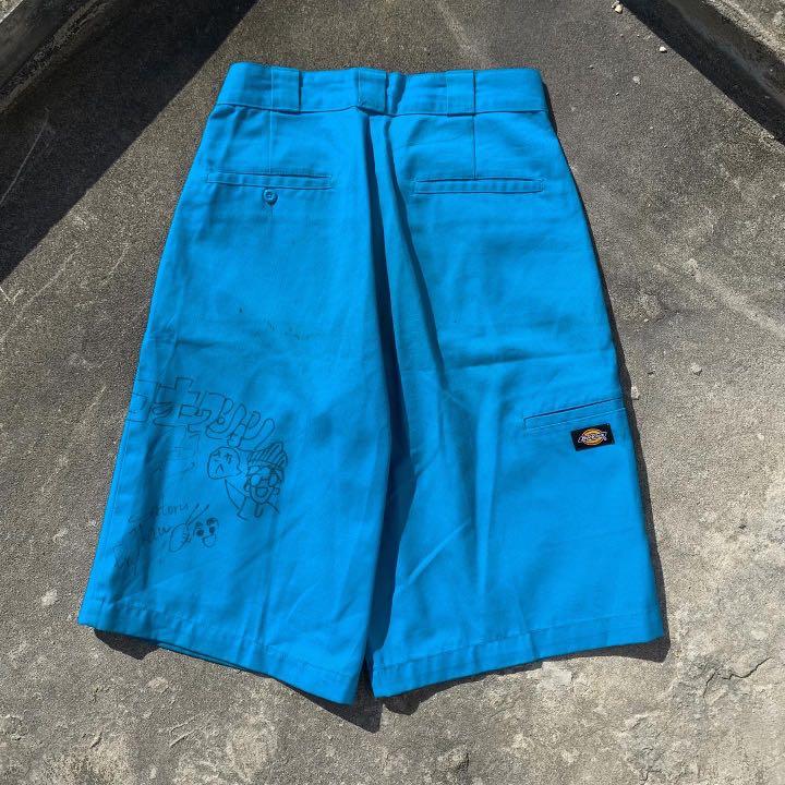 Dickies short hotsell pants cell pocket