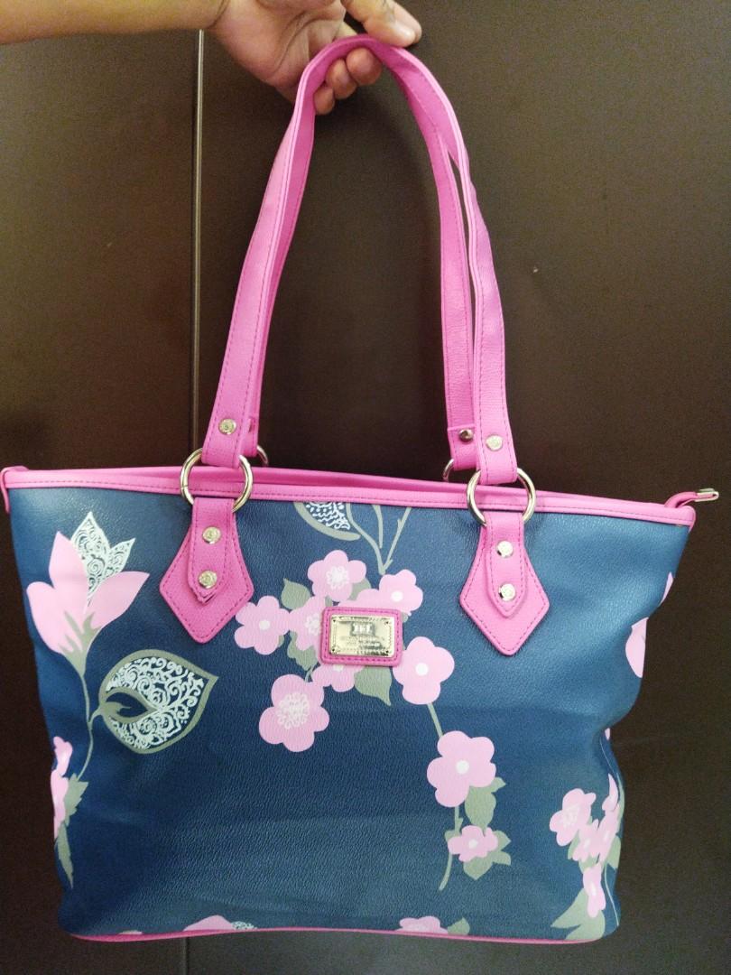 flowery tote bag
