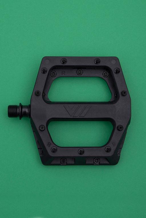 DMR V11 Nylon Flat Pedals
