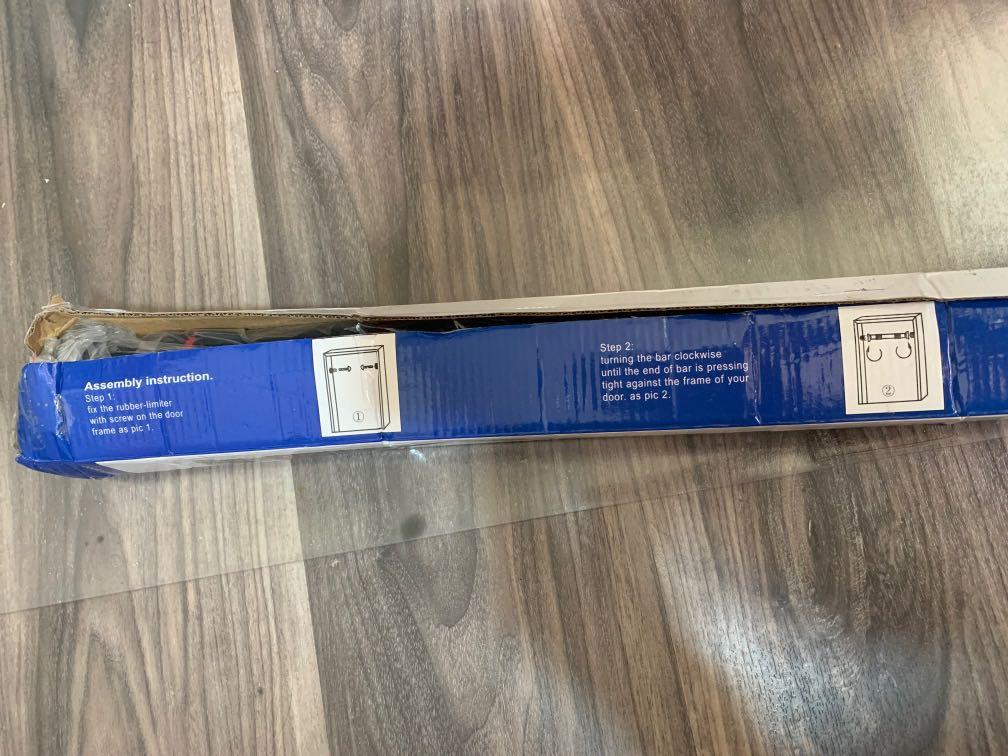 Door Pull Up Bar, Sports Equipment, Exercise & Fitness, Cardio