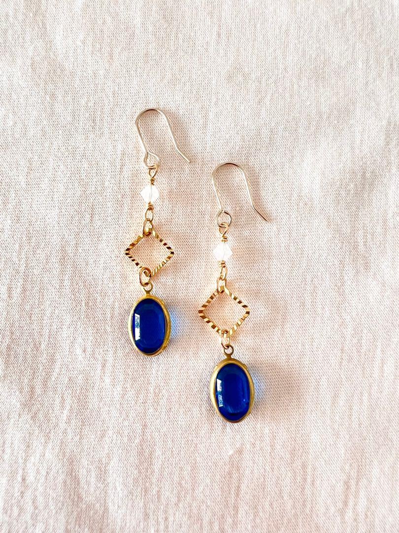 royal crystals earrings