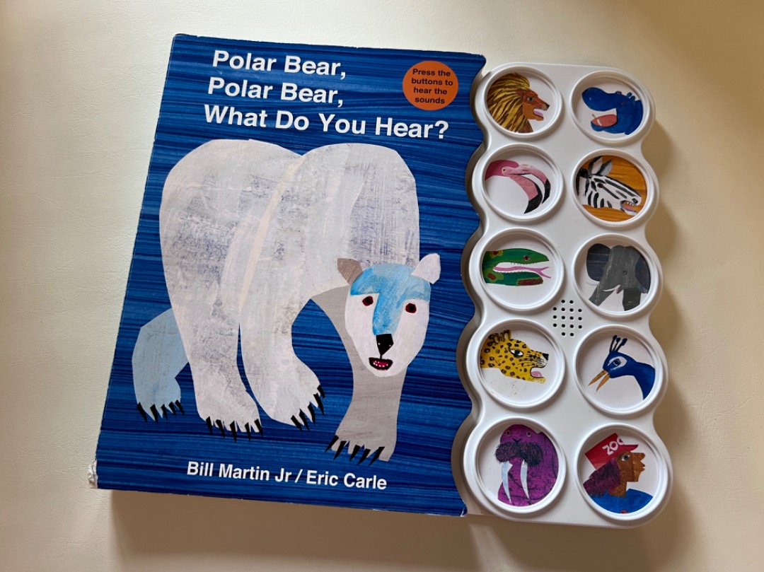 Eric Carle Polar Bear, Polar Bear, What Do You Hear?, 兒童＆孕婦用品, 嬰兒玩具