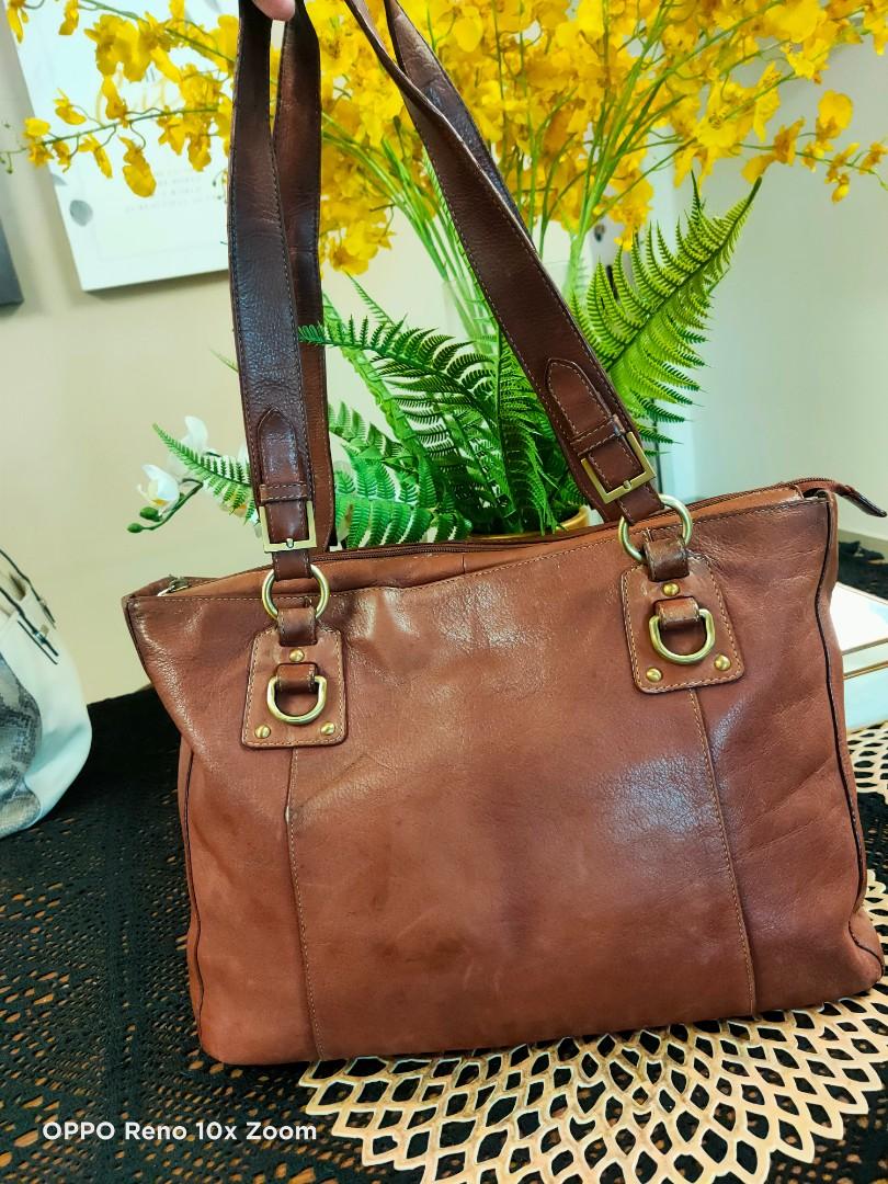 Aigner leather 2025 purse