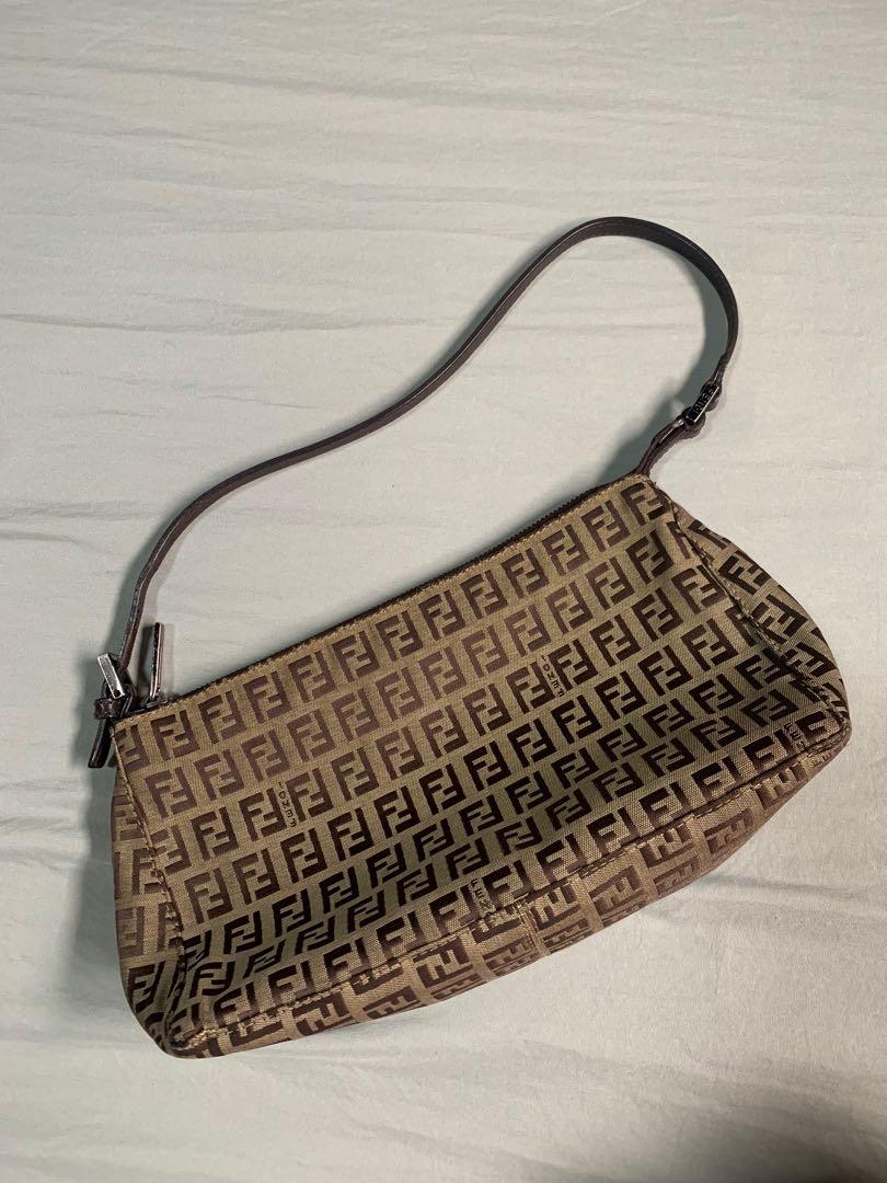 FENDI BAGUETTE (Category: Luxury Bags & Wallets) located in Quezon City. Submitted by chaarmed (Listing ID 1179270851, Image 1). Description: GUARANTEED AUTHENTIC Fendi Baguette No inclusions Super ganda in person! 💗 .