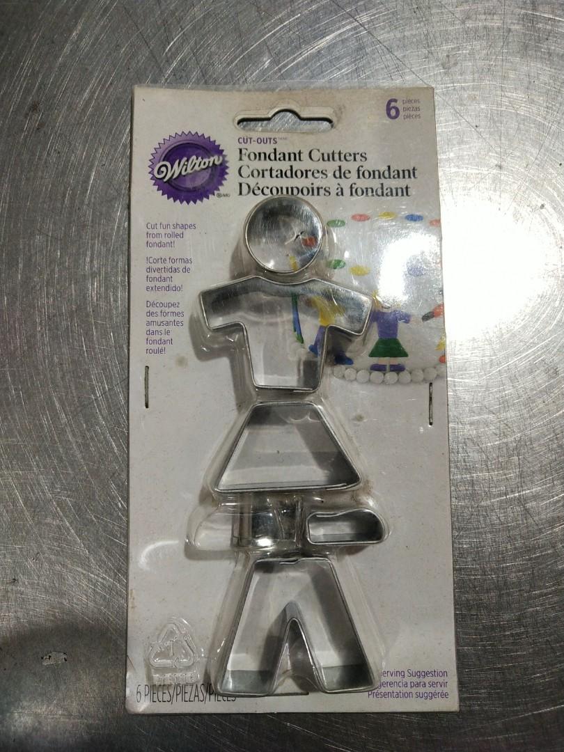 Fondant cutter (Category: Bakeware) located in Malabon City. Submitted by wica16 (Listing ID 1179091856, Image 1). Description: .