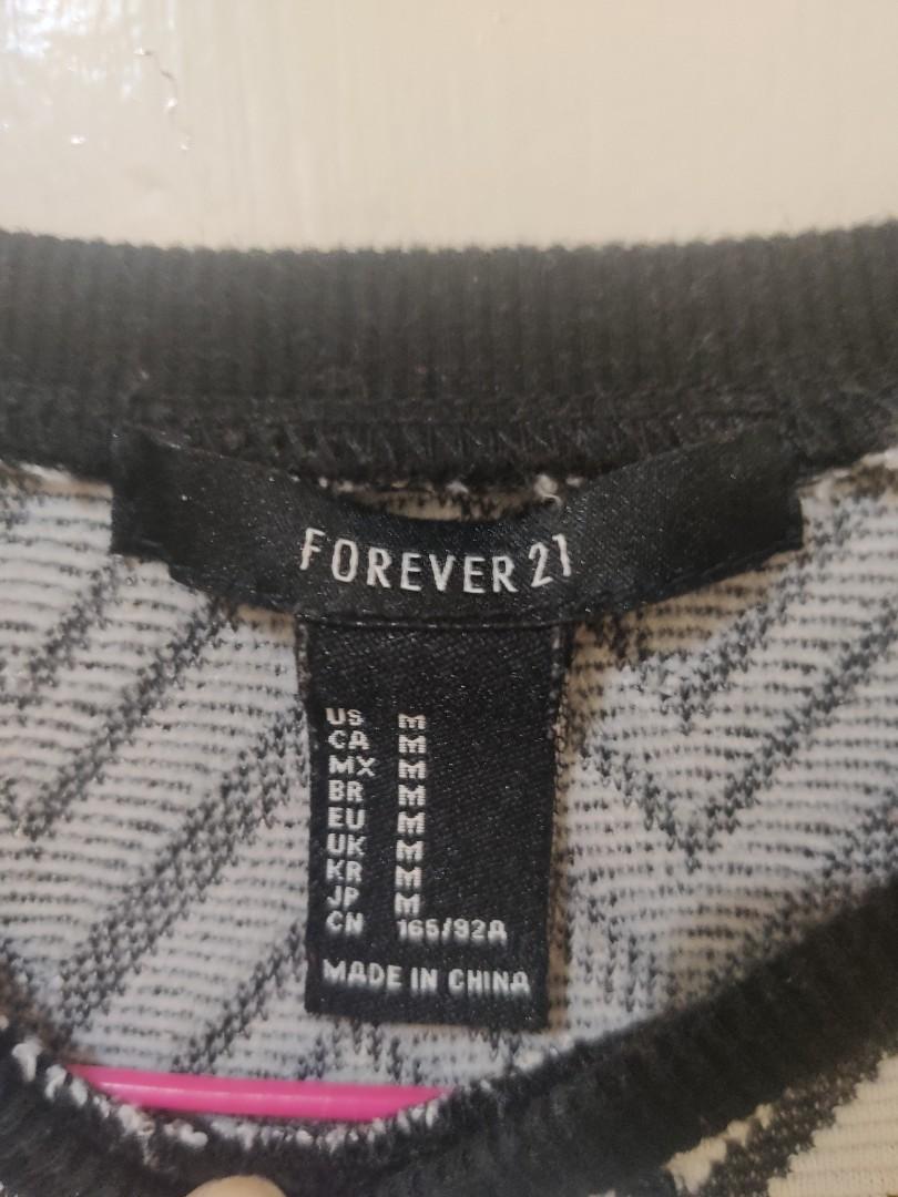 Forever 21 Easy Tshirt Dress (Category: Dresses) located in Taguig. Submitted by rdrxscc (Listing ID 1179201226, Image 3). Description: Used couple of times. Fits well for a petite girl! Above the knees for 4'11 girl like me. Rfs:decluterring.