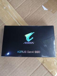 Gigabytes Aorus SSD 1TB  gen 4 NVME