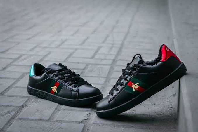 GUCCI BLACK LEATHER ACE WEB 39 Luxury Sneakers Footwear on Carousell