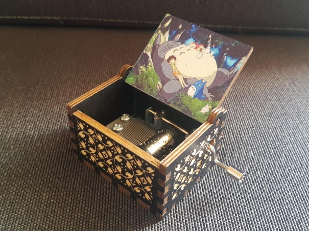 Hand Crank Music instrument Ghibli Studio Totoro (Path of the Wind
