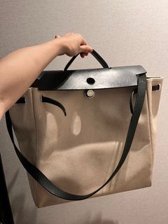 （分類：）位於 。 由 amyyyii 提交（商品編號 1179124087，圖片 1）。簡介： 。