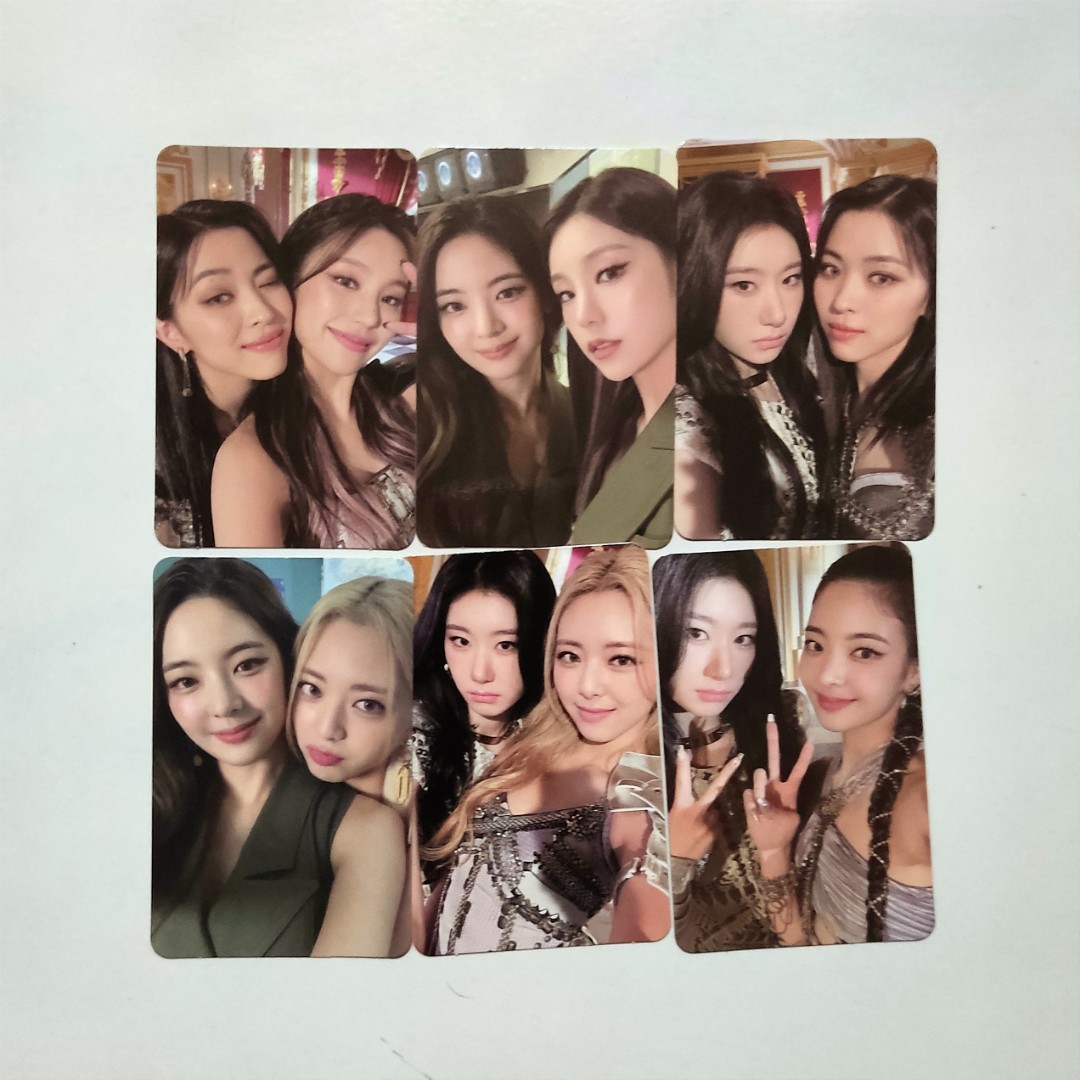 Itzy Checkmate Photocards, Checkmate Itzy Album