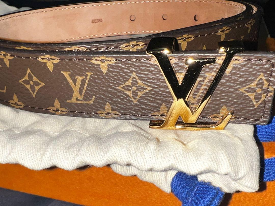 Louis Vuitton MONOGRAM Lv iconic 20mm reversible belt (M0440W)