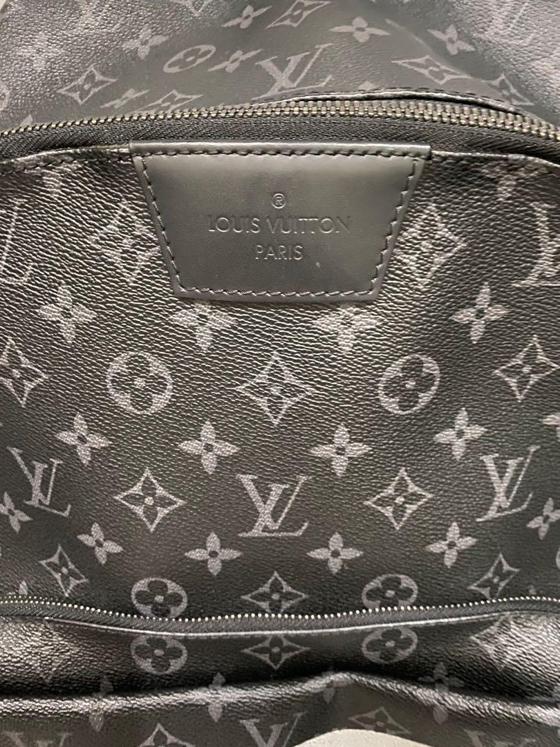 Authenticated Louis Vuitton Taiga Apollo Black Leather Backpack