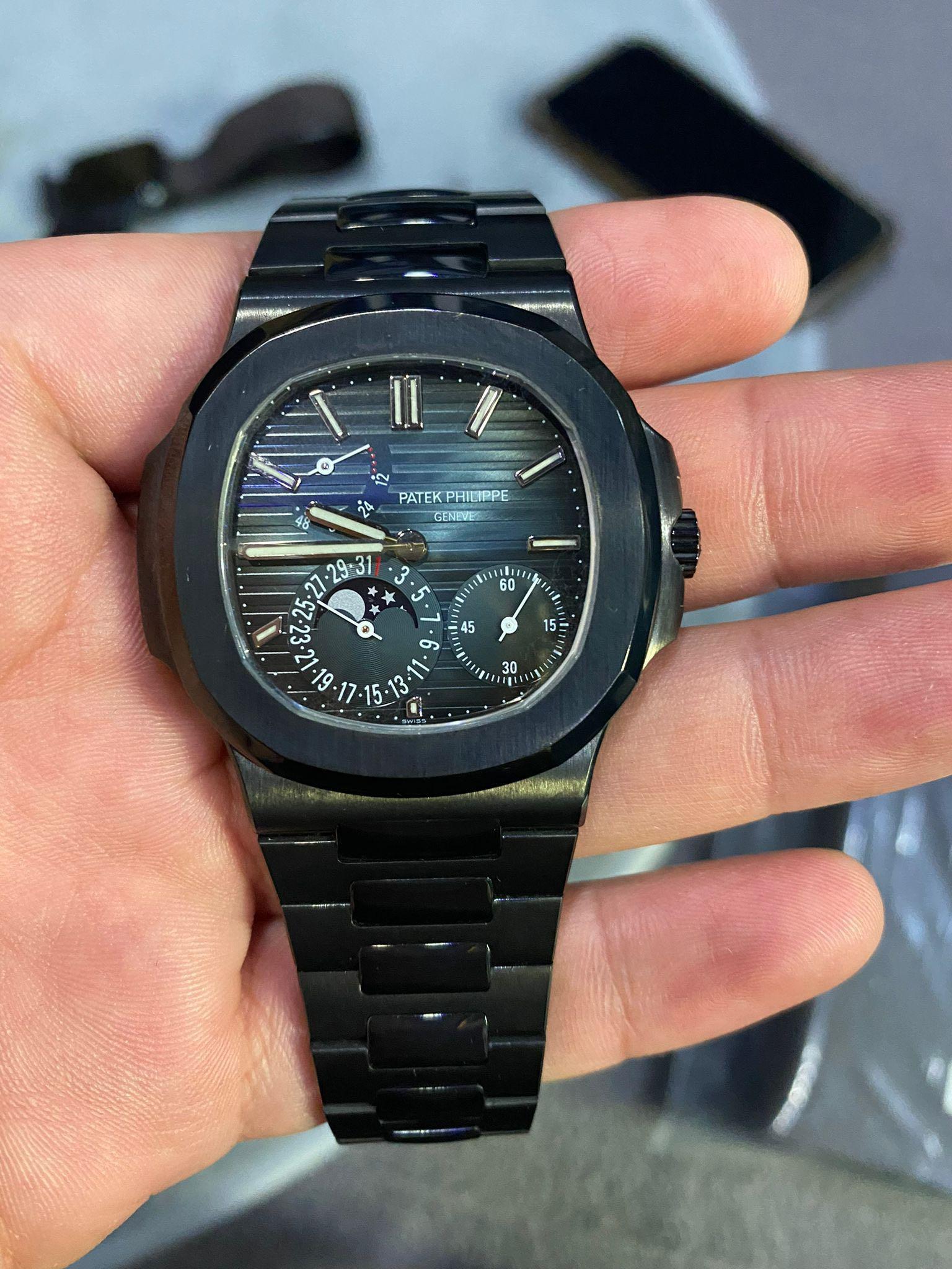 Patek philippe nautilus engraved online