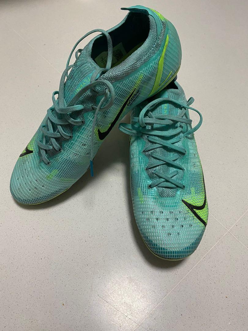 Mercurial Vapor 14 Elite AG, Sports Equipment, Sports & Games, Racket &  Ball Sports on Carousell