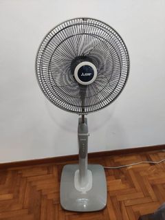 (Category: ) located in . Submitted by riya_4 (Listing ID 1179143645, Image 1). Description: .