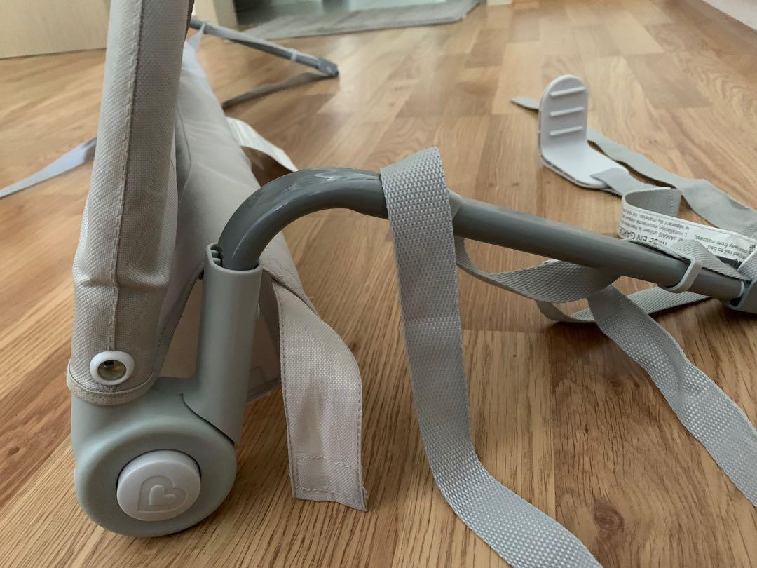 Munchkin Sleep Bed Rail bed guard easy fold down, Babies & Kids, Baby