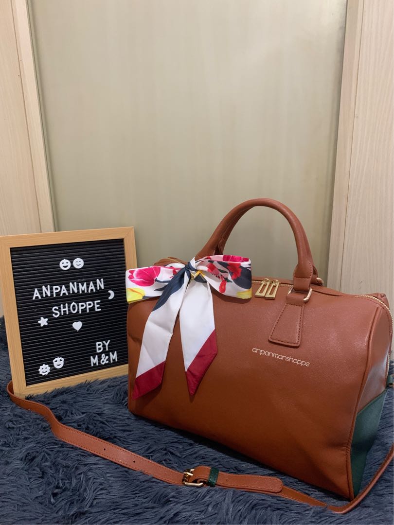 Thank you Uniqlo for this Mute Boston Bag cute version of Artist Made ... |  TikTok