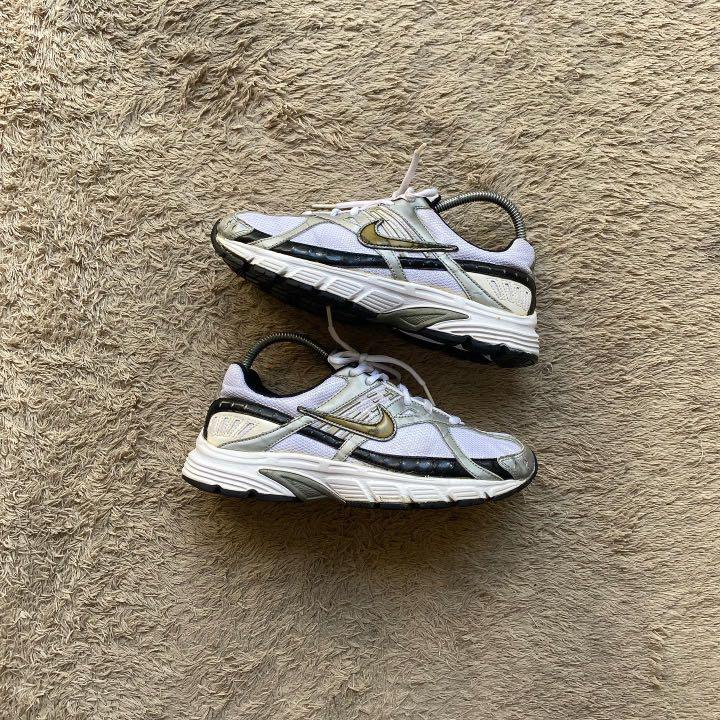 Nike downshifter 2 best sale