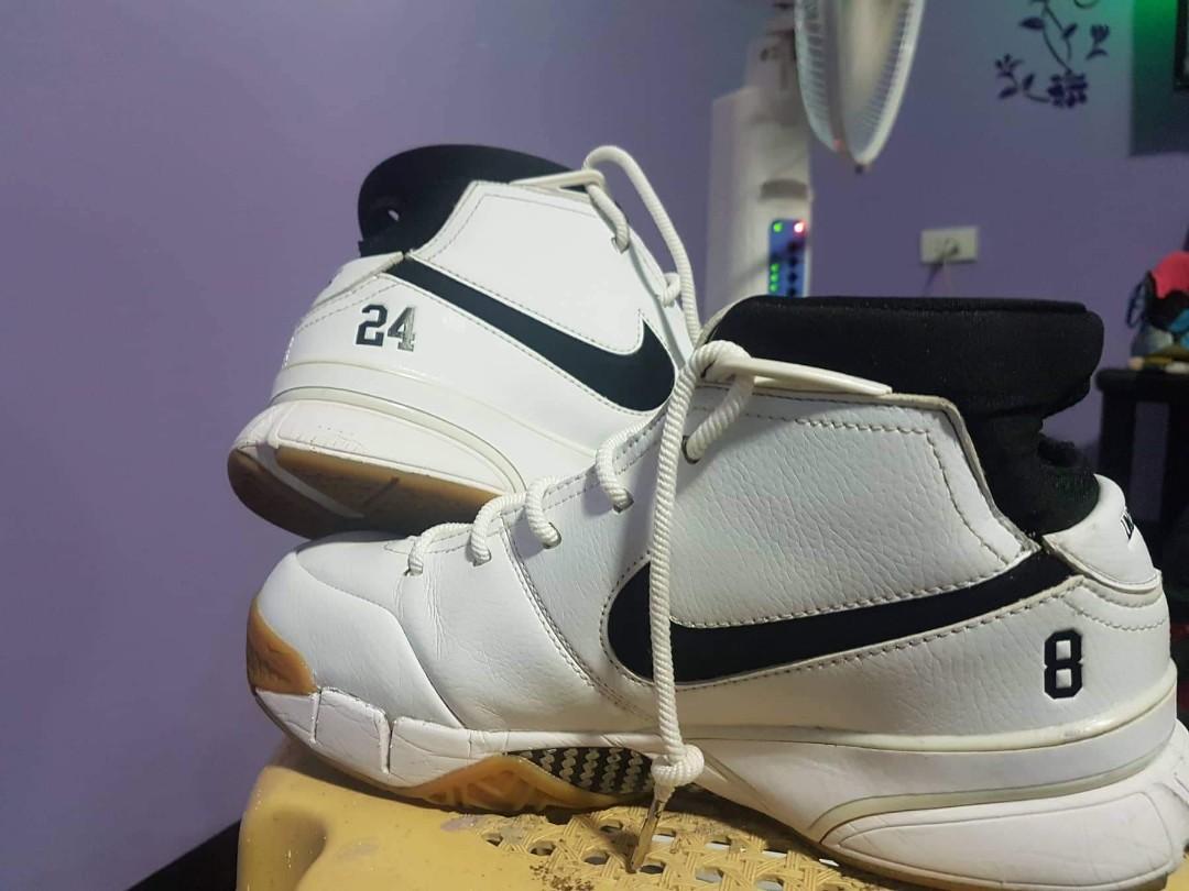 Undefeated x nike kobe 1 protro purple deals