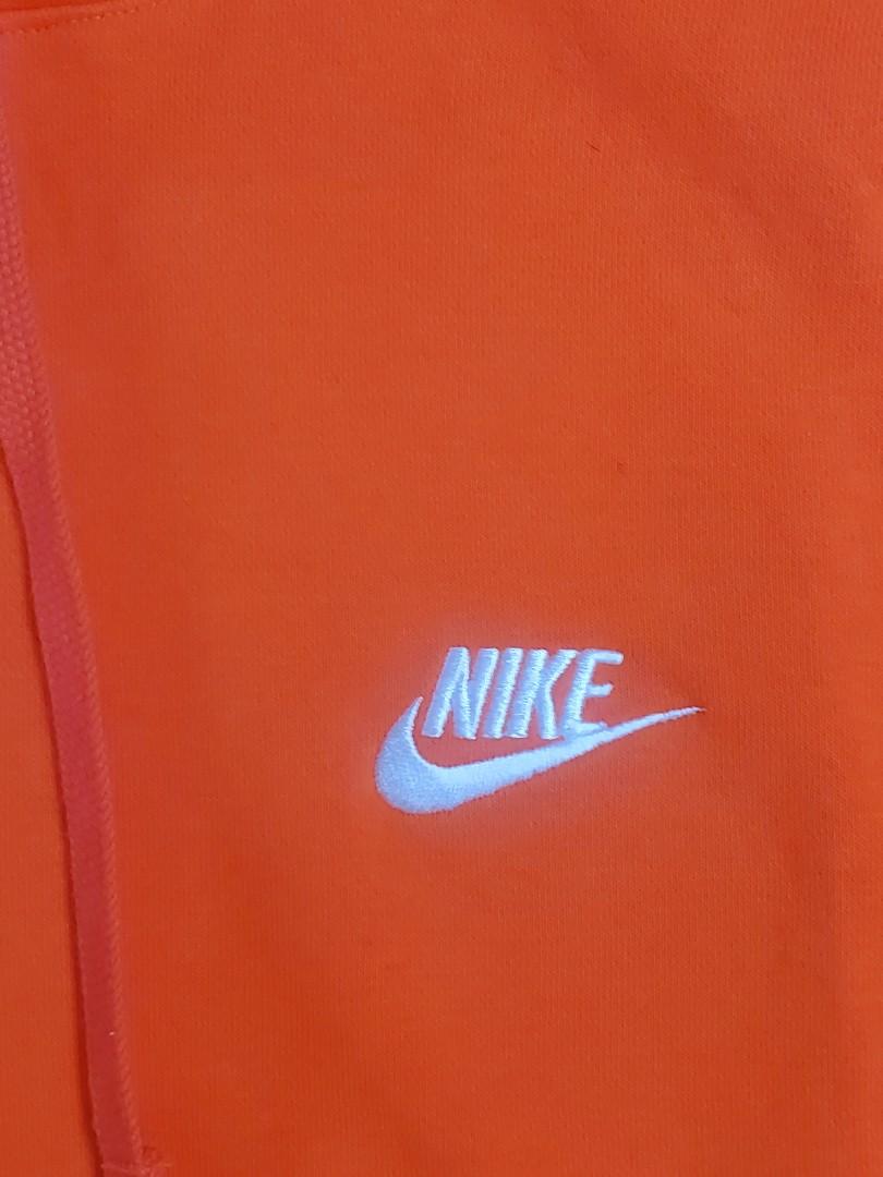 Nike sportswear Club fleece hoodie mens size XL like new 100