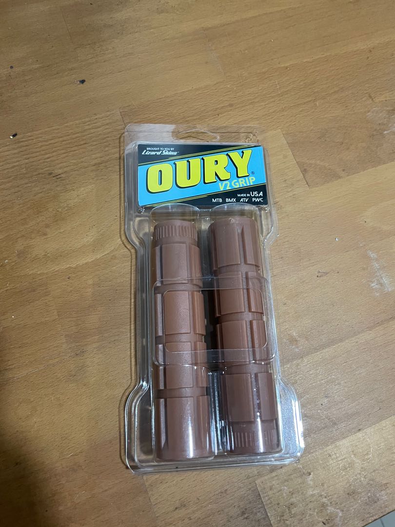 Oury Grip Gum, Sports Equipment, Exercise & Fitness, Toning