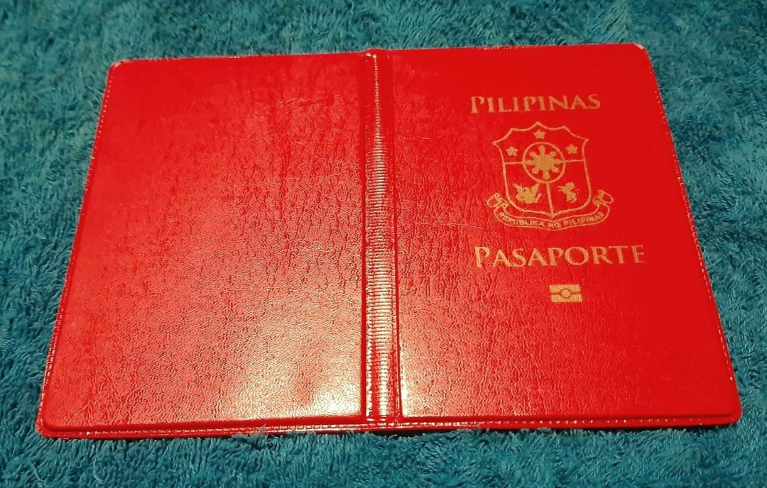 PASSPORT ID HOLDER, Men's Fashion, Watches & Accessories, Wallets