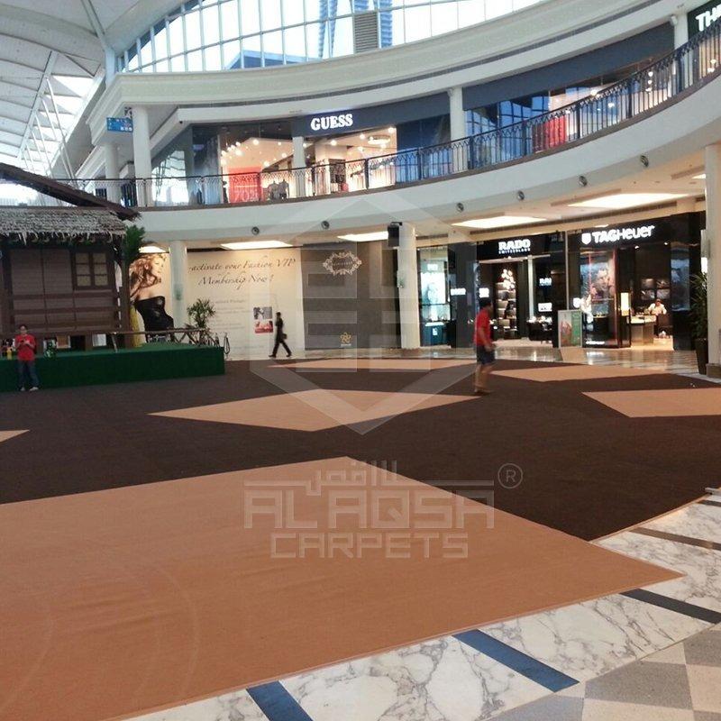 Pelbagai jenis carpet dan warna menarik untuk carpet event eksklusif