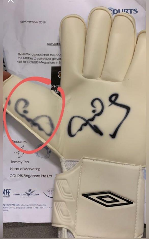 Peter schmeichel goalkeeper gloves on sale