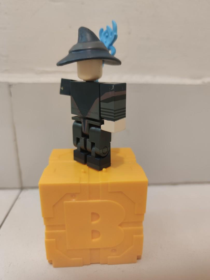 Roblox Mystery Figures Hexaria Elite Mage Series 5