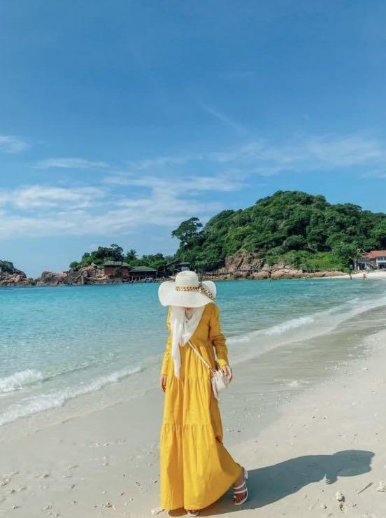 Summer beach dress yellow