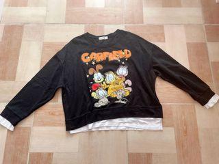 Sweater Garfield’s family