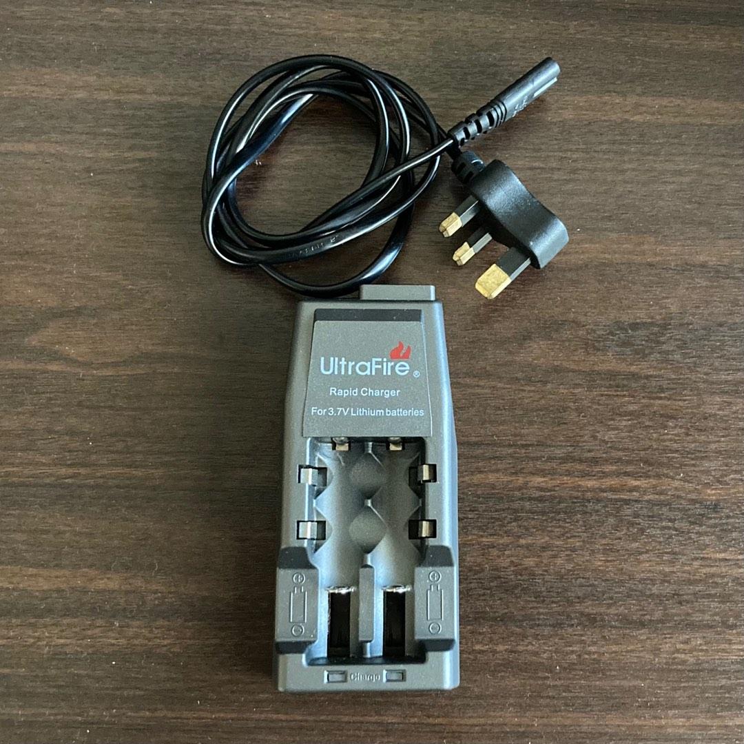 Ultrafire Battery Charger for 3.7V batteries, Computers & Tech, Parts