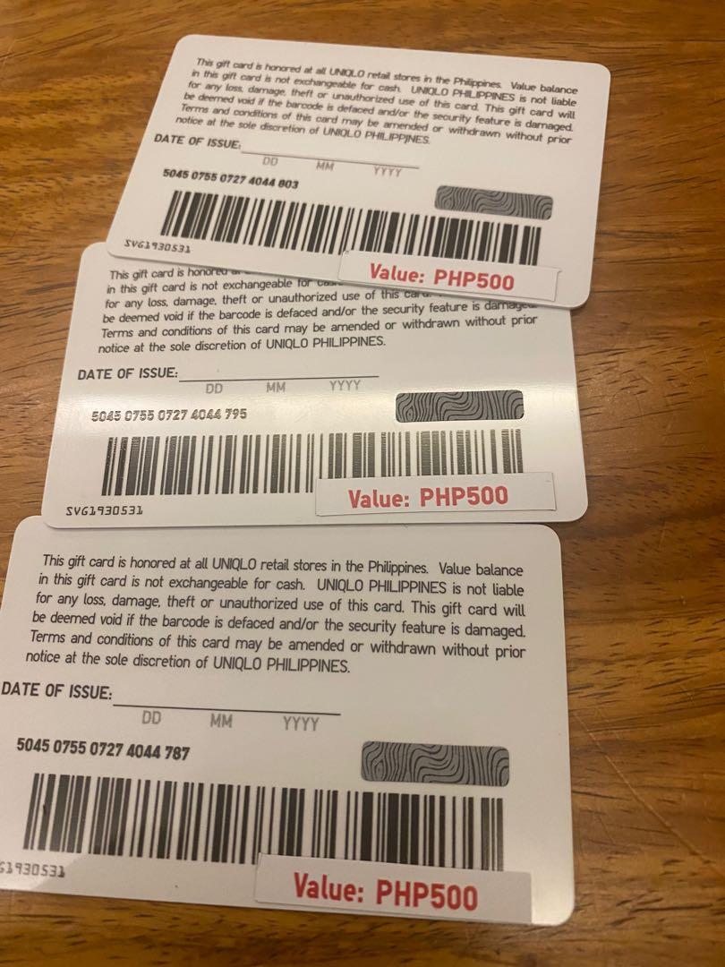Uniqlo worth 1500, Men's Fashion, Activewear on Carousell