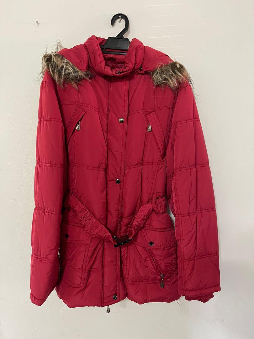 Universal traveller winter hotsell coat